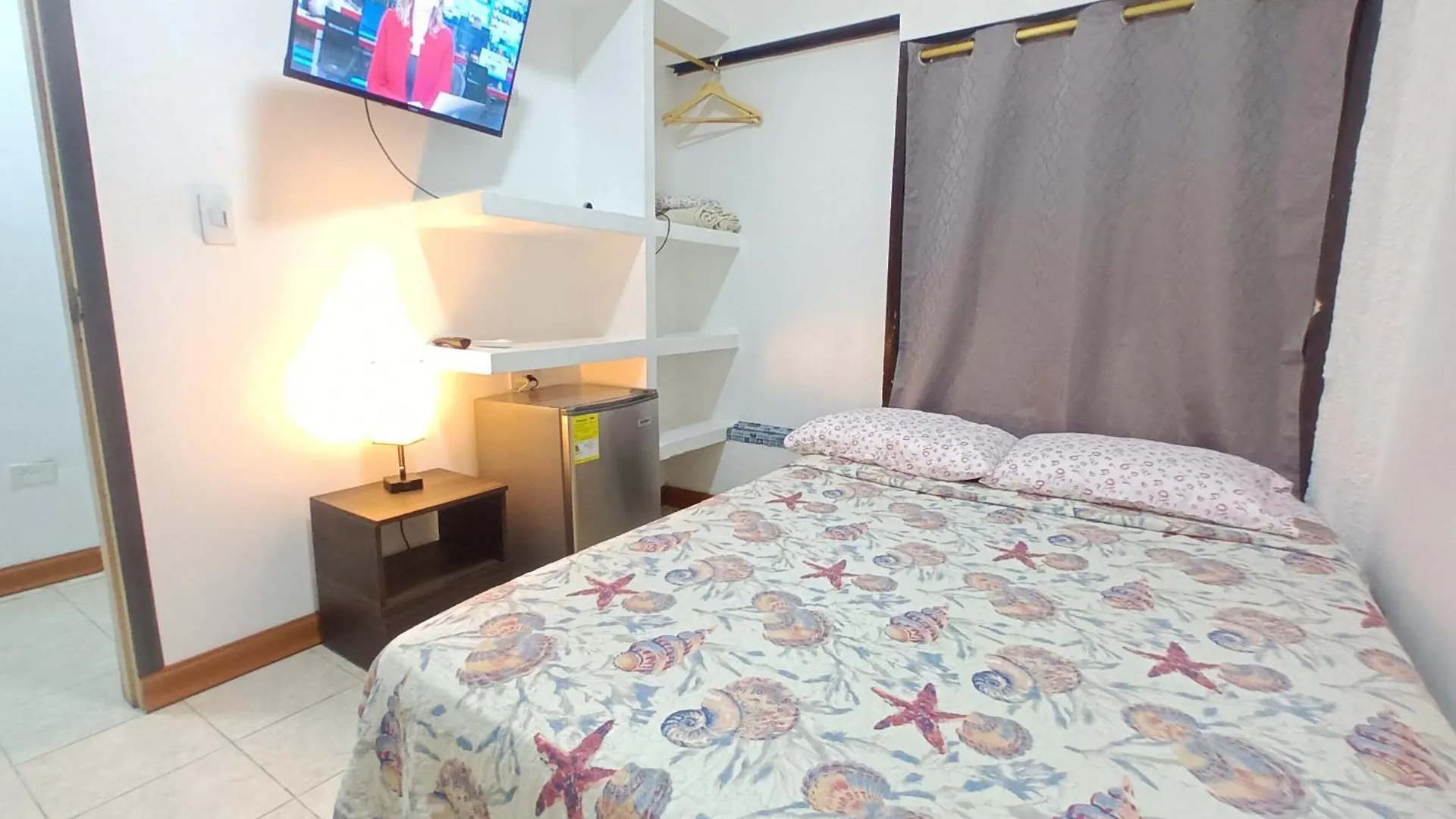 Confortable Y Central Habitacion A 1 Cuadra De La Playa Unisanandres 9A San Andres